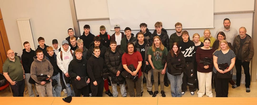 Rafiðnnemar FS fengu afhenta nýnemagjöf!