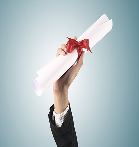 Afhending sveinsbréfa í rafeinda-, raf-, rafveitu- og rafvélavirkjun 27. og 28. maí