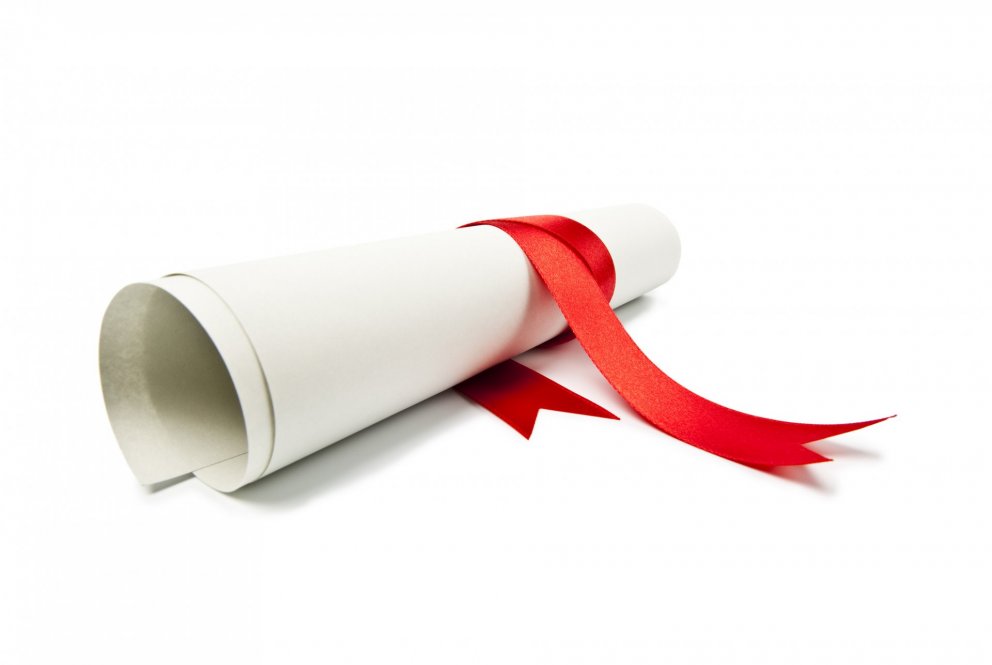 DAGSKRÁ afhendingar sveinsbréfa