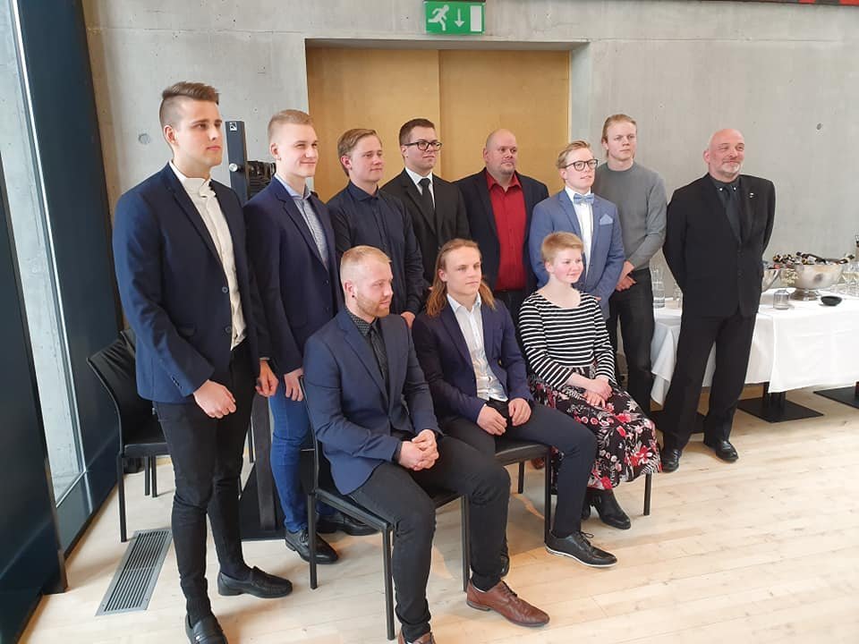 Afhending sveinsbréfa á Akureyri