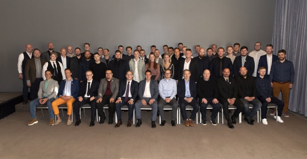 Afhending sveinsbréfa í raf- og rafeindavirkjun