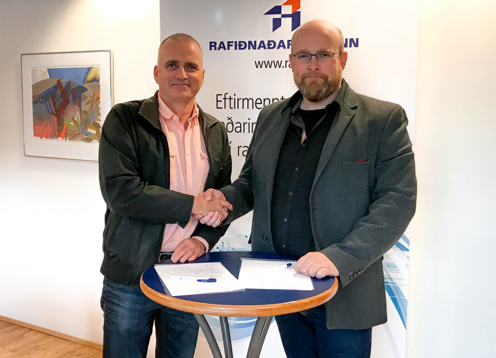 Þróun gagnvirks kennsluefnis í tæknigreinum