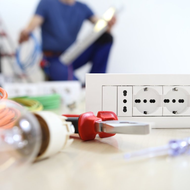 Ákvæðisvinna rafiðnaðar 🔧