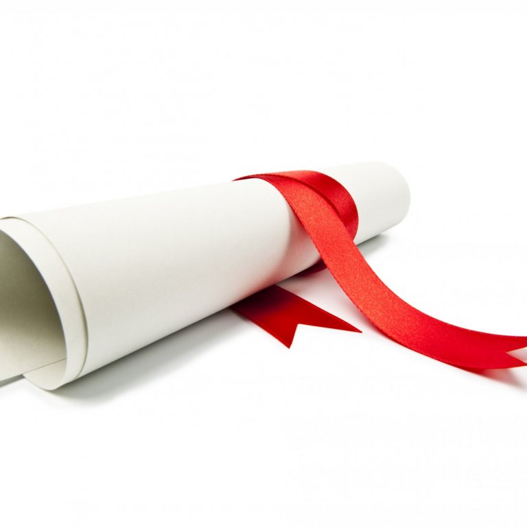 DAGSKRÁ afhendingar sveinsbréfa