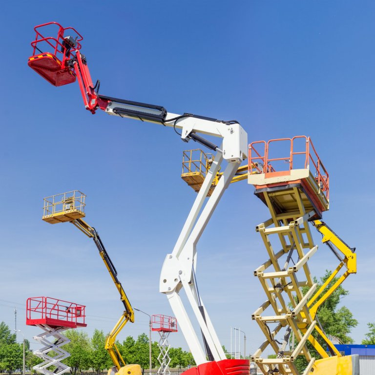 Vinnuverndarskóli Íslands heldur Grunnnámskeið vinnuvéla